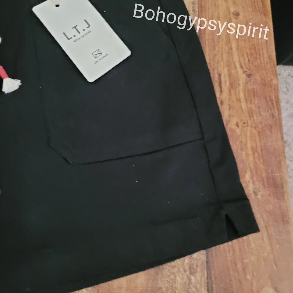 $60 NWT L.T.J Letter to Juliet High Rise Chino Shorts, Medium Black